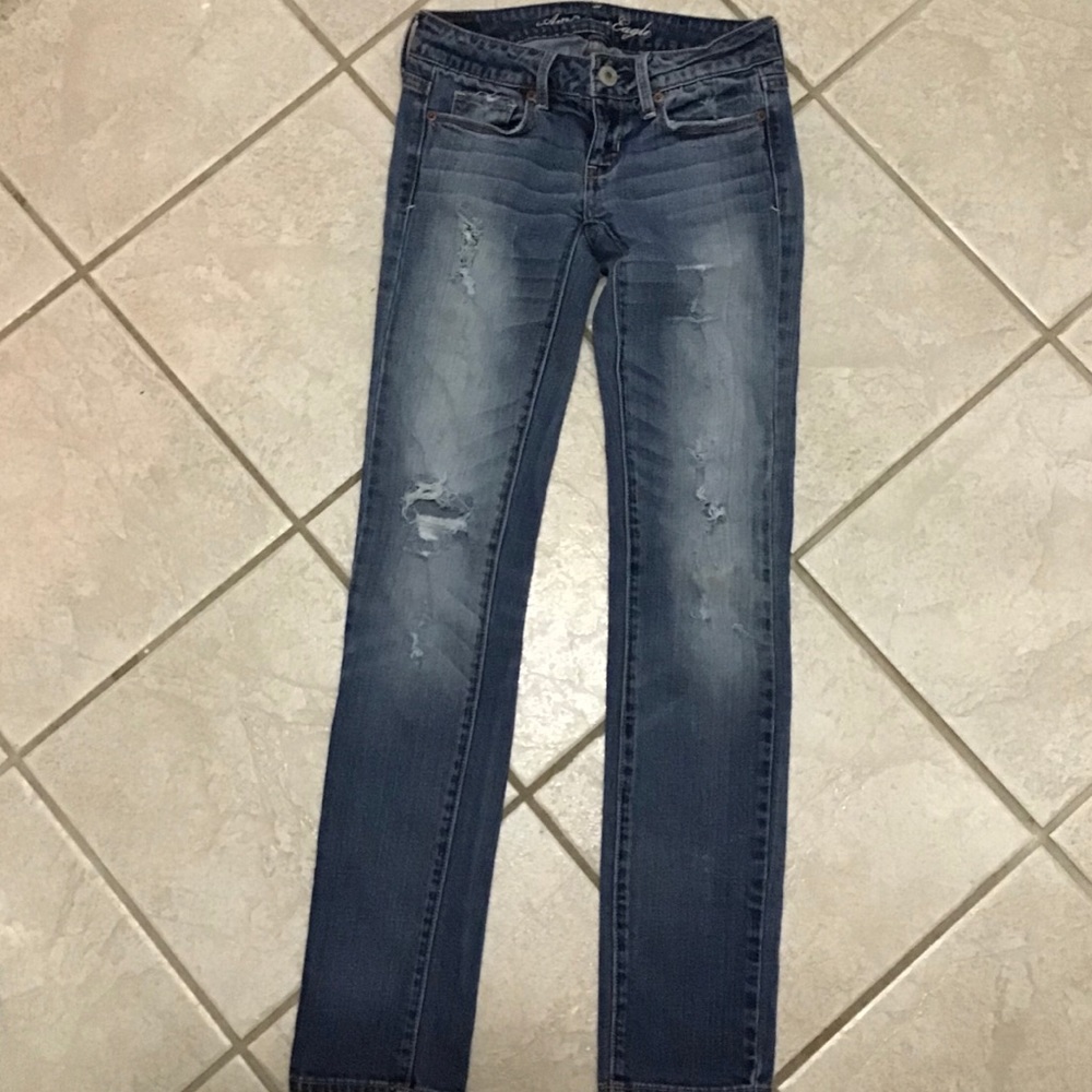 AMERICAN EAGLE